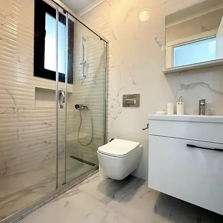 With Private Pool In Inlice Fethiye Vila